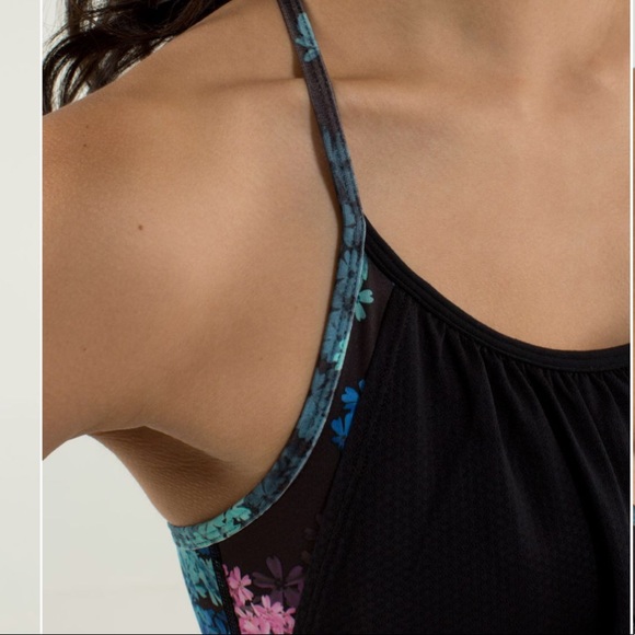 Lululemon No Limits Tank Black/Petal Pop Multi Sz 4 - Picture 4 of 13